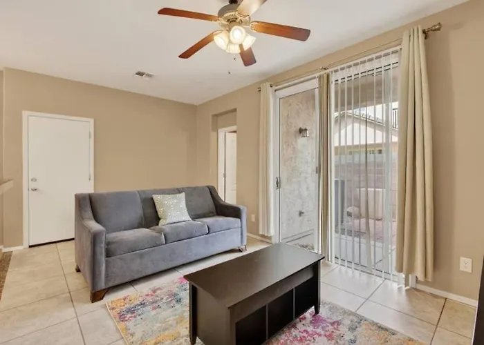 4br Near Phoenix Raceway, Camelback Ranch And State Farm Stadium *