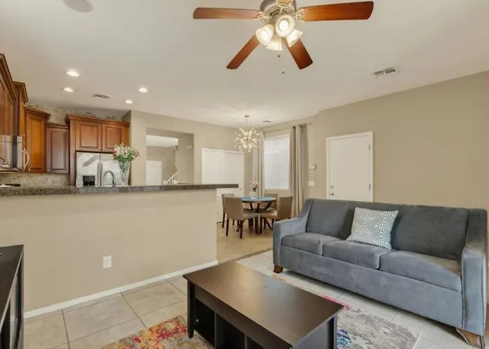 4br Near Phoenix Raceway, Camelback Ranch And State Farm Stadium Avondale