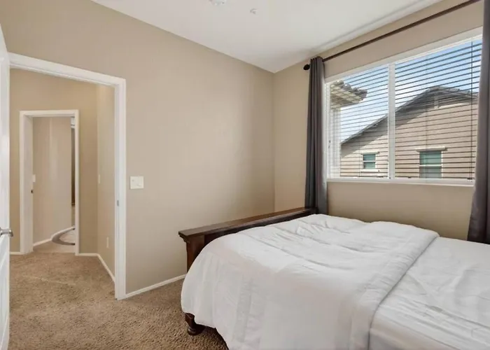 4br Near Phoenix Raceway, Camelback Ranch And State Farm Stadium * Avondale