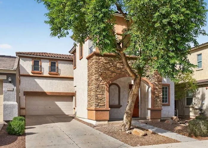 4br Near Phoenix Raceway, Camelback Ranch And State Farm Stadium *
